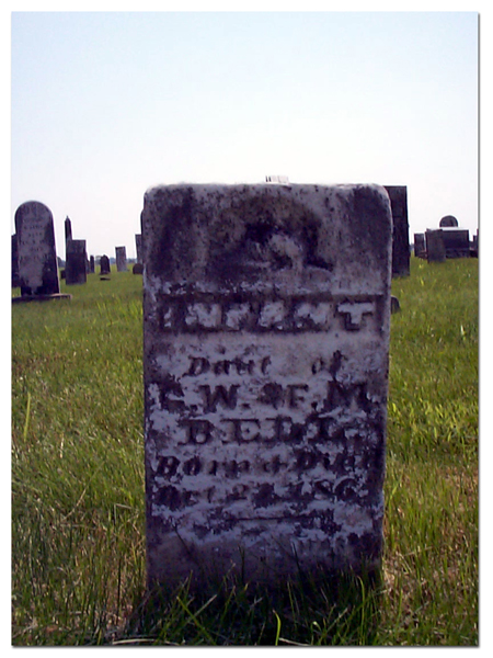 Bell_infant_tombstone_Pleas