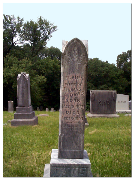 Elvira_Davis_tombstone