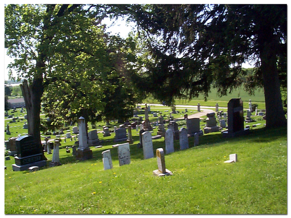 Mound_Cemetery_10