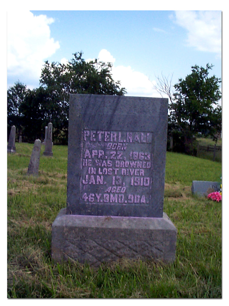 Peter_Hall_Hall_Cemetery