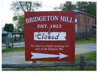 Covered_Bridge_Sign