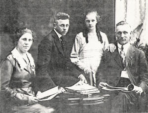 Maude Swaggert and her family