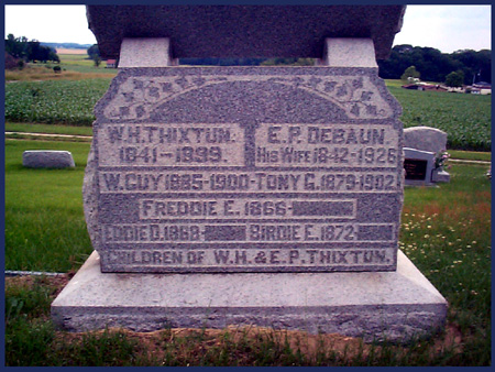 Pogue_Cemetery_Thixtun