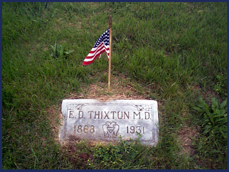 Pogue_Cemetery_Thixtun_2